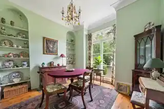 26 Lancaster Avenue, photo 2