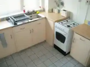 26 Mascotts Close, photo 3