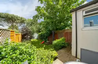 26 Morston Gardens, photo 3