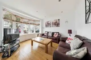 26 Rolls Park Road, photo 2