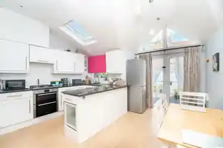 26 Salisbury Road, photo 4