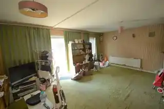 26 Upper Sutton Lane, photo 2