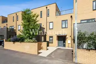 26 Wells Mews, photo 2
