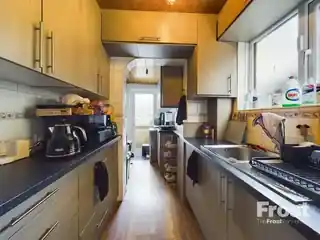 26 West Road, photo 4