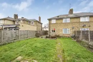 26 Yew Avenue, photo 3
