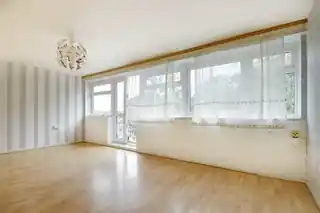 265 Bounces Road, photo 3