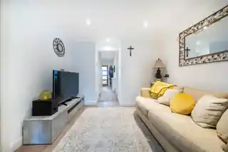 266 West End Road, photo 3