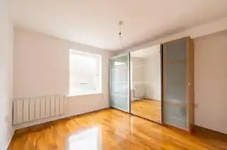 27 Albatross Close, photo 4