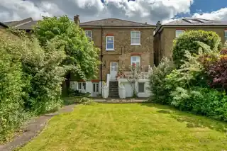 27 Allenby Road, photo 2