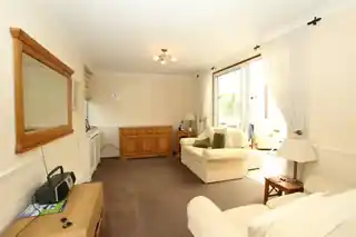 27 Blithdale Road, photo 4