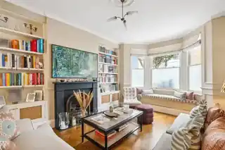 27 Buckmaster Road, photo 3