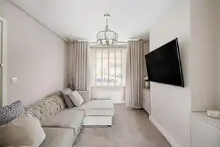27 Clovelly Road, photo 3