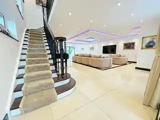 27 Craneswater Park, photo 3