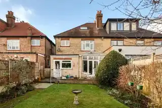 27 Drapers Road, photo 4