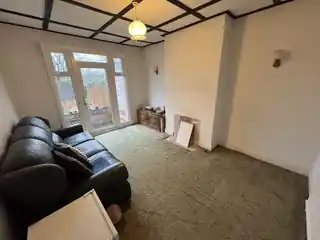 27 Dukes Avenue, photo 2