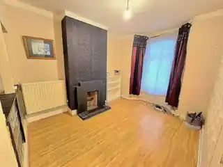 27 Farningham Road, photo 2