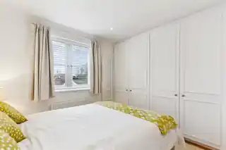 27 Fitzroy Crescent, photo 3