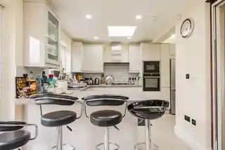 27 Grosvenor Avenue, photo 4