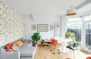 27 Oakwood Avenue, photo 3