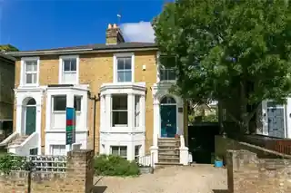 27 Park Road, photo 4
