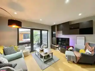 27 Potters Road, photo 3