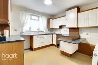 27 Silver Way, photo 4