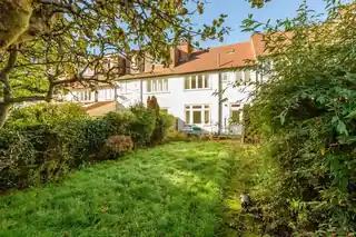 27 Summerlee Avenue, photo 4