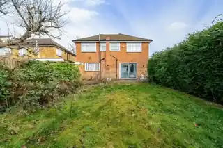 27 West Common Road, photo 2