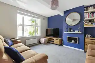 27 Westcott Crescent, photo 2