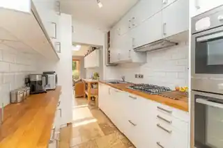 276 Princes Avenue, photo 3