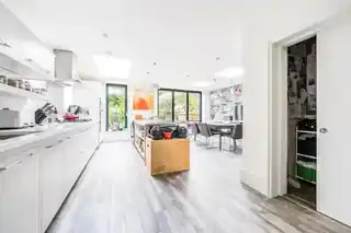 278 Park Road, photo 3