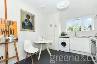27B Harvist Road, photo 2