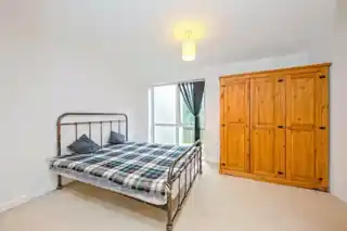 28 Butler Farm Close, photo 4