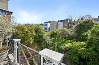 28 Campden Hill Square, photo 3