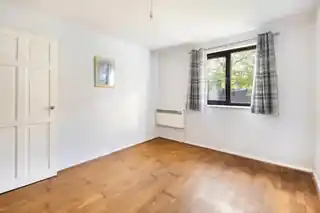 28 Carolina Close, photo 4