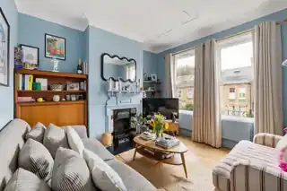 28 Courtenay Road, photo 2