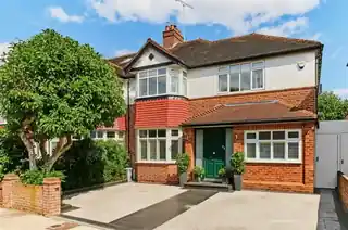 28 Coval Gardens, photo 2