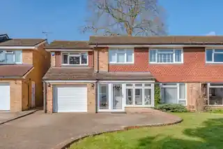 28 Deans Walk, photo 2