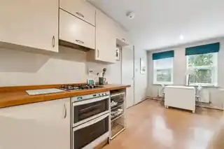 28 Dorothy Road, photo 3