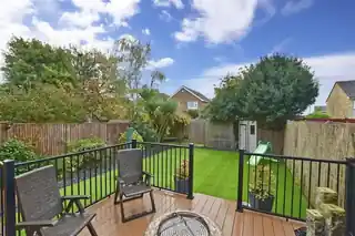 28 Eardley Road, photo 2