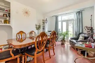 28 Fairfield Road, photo 4