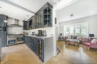 28 Howard Road, photo 3