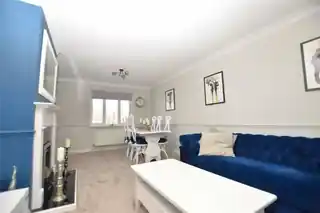 28 Kingston Hill Avenue, photo 2
