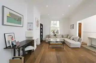 28 Lillian Road, photo 2