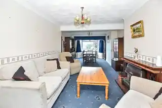 28 Long Lane, photo 2