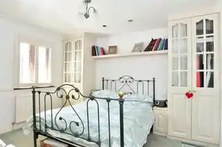 28 Peel Place, photo 4