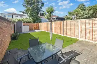 28 Pengarth Road, photo 2