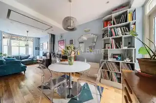 28 Richmond Road, photo 3