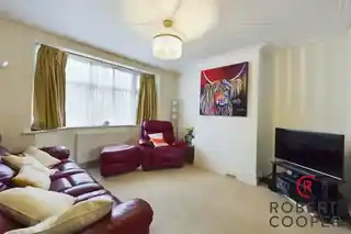 28 Windermere Avenue, photo 2