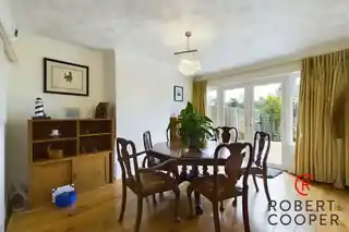 28 Windermere Avenue, photo 3
